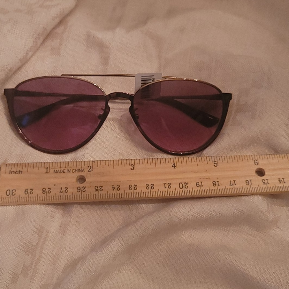 Tory Burch sunglasses - Picture 10 of 12